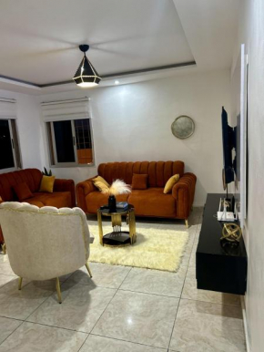 2Bed Abidjan Apartment- Relax Explore & Unwind